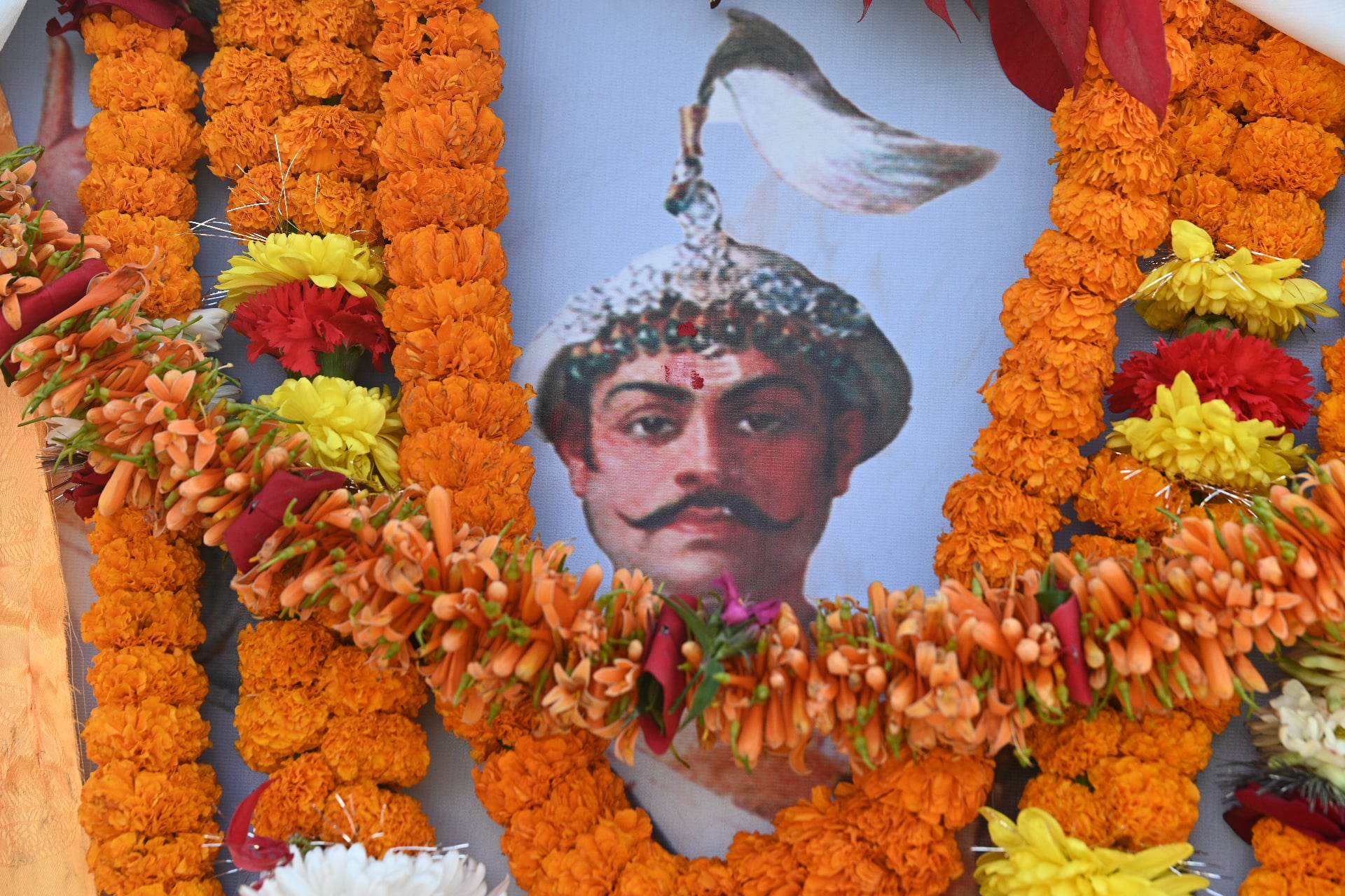 राप्रपाले आज चियापान गर्दै, प्रधानमन्त्रीसहित आठ हजारलाई निम्ताे